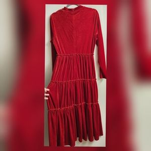 NEW:Plus Mock-Neck Frill Trim Velvet Dress.